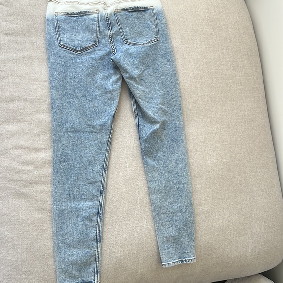 Jeans - Picture 4 of 5